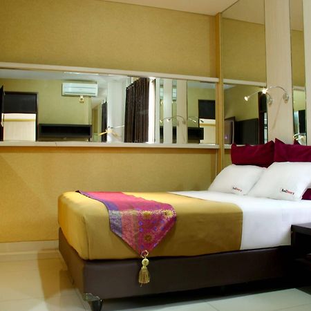 Reddoorz Plus @ Natuna 万隆 外观 照片